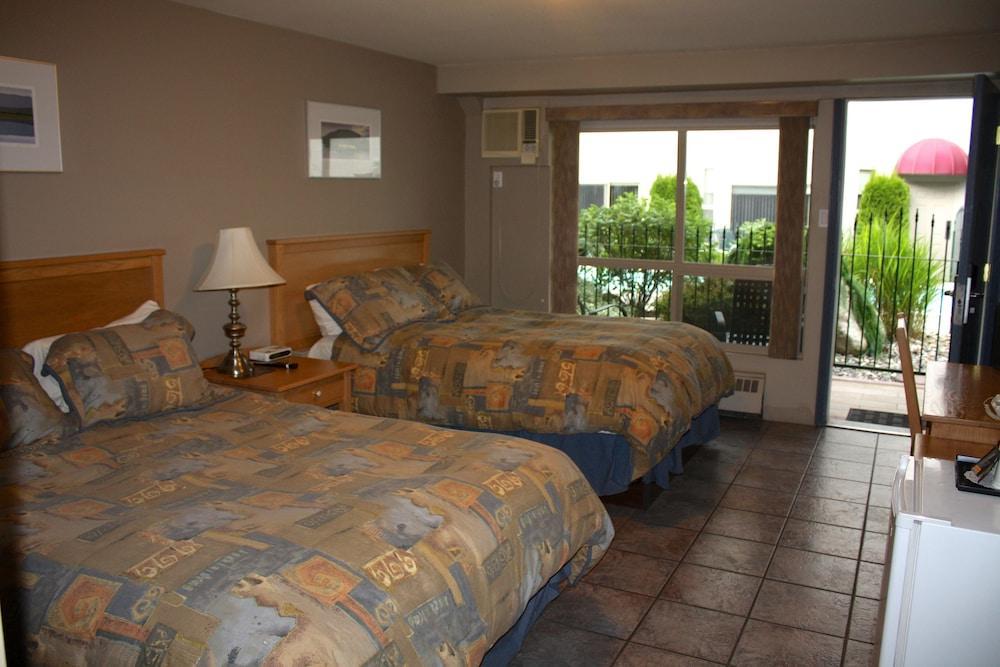 Hilltop Inn - Salmon Arm Eksteriør bilde